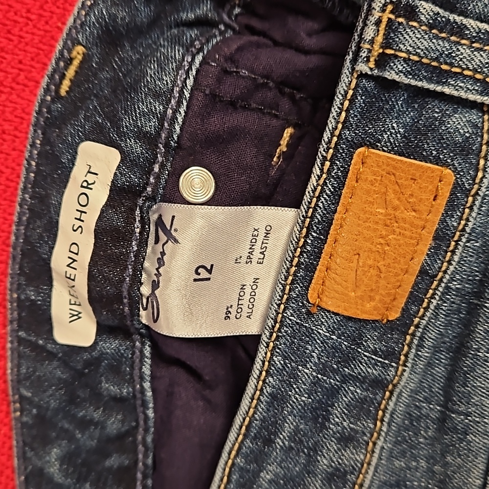 SEVEN 7 size 12 Weekend Short distressed color frayed cut off hem EUC - Picture 8 of 13